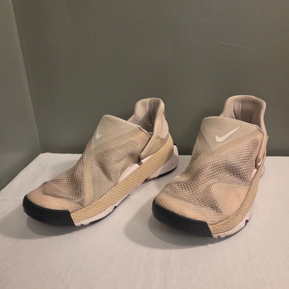 Nike Women's Go FlyEase Easy On/Off Sneakers, Size 8.5, Light Tan Cream